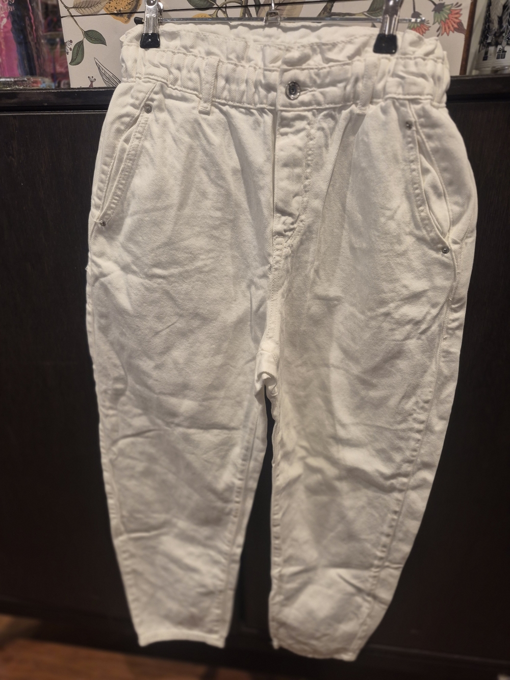Zara White Boyfriend Paperbag Waist Jeans Size 4 - Picture 8 of 8